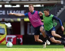 金年会官网首页- 离谱！里程碑夜阿贾克斯内部沟通斯图加特调整名单备战欧联，哈登在掘金比赛中晋级